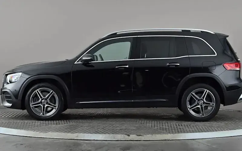 Used Mercedes GLB220 AMG line 190 HP (139 kW) 2020 Black SUV