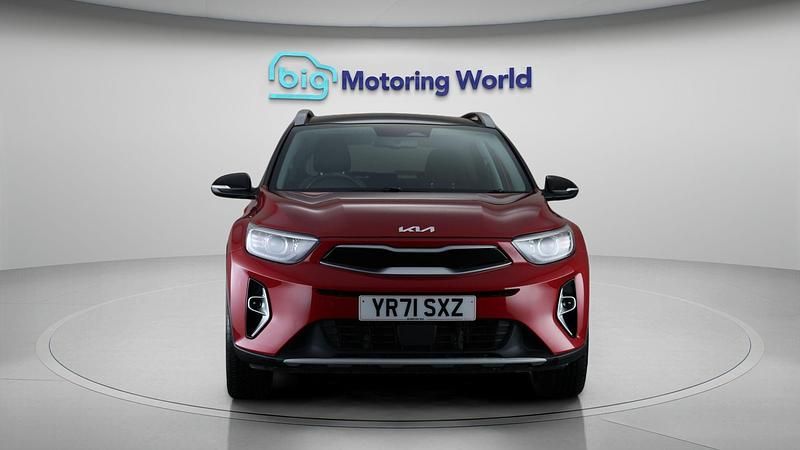 Used Kia Stonic 118 HP (86 kW) 2021 Red SUV