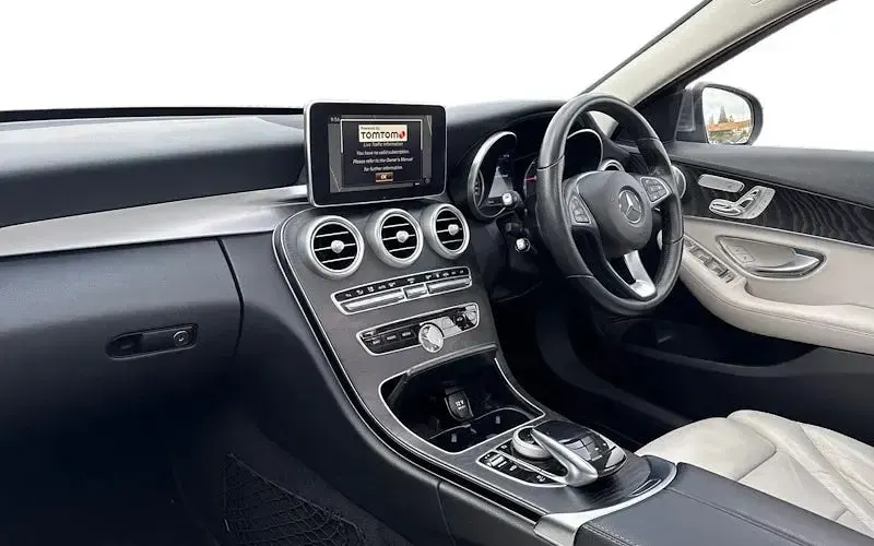 Used Mercedes C350 Premium Plus 294 HP (216 kW) 2016 Grey Estate
