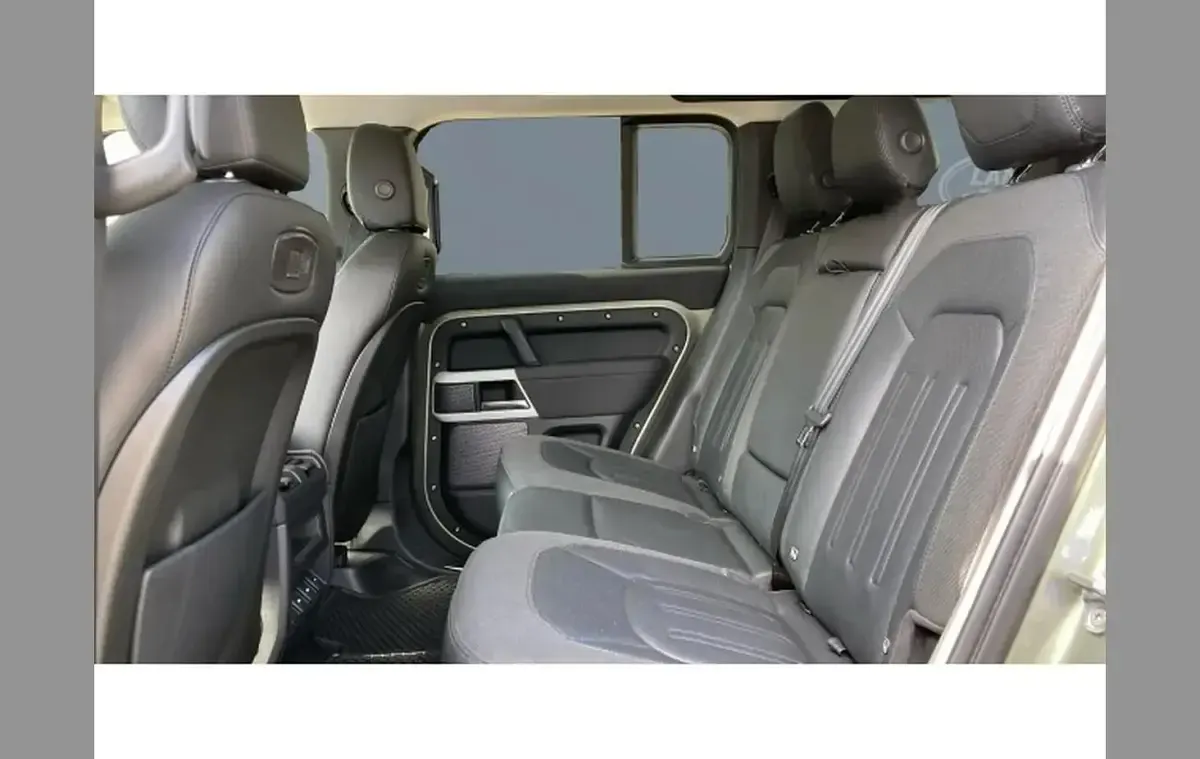 Used Land Rover Defender First Edition 237 HP (174 kW) 2020 Green SUV