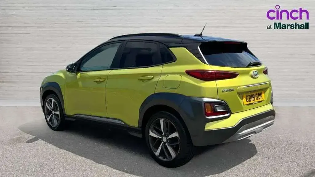 Used Hyundai Kona Premium 120 HP (88 kW) 2018 Yellow SUV