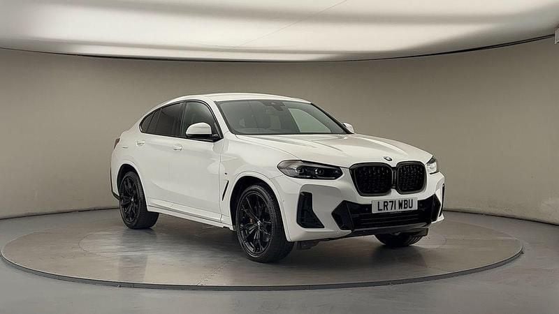Alpine white Used 2021 BMW X4 M Sport SUV | £30,000 (Fair price) - Image 1/4