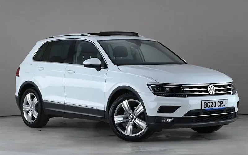 Usado VW Tiguan SEL 230 HP (169 kW) 2020 SUV