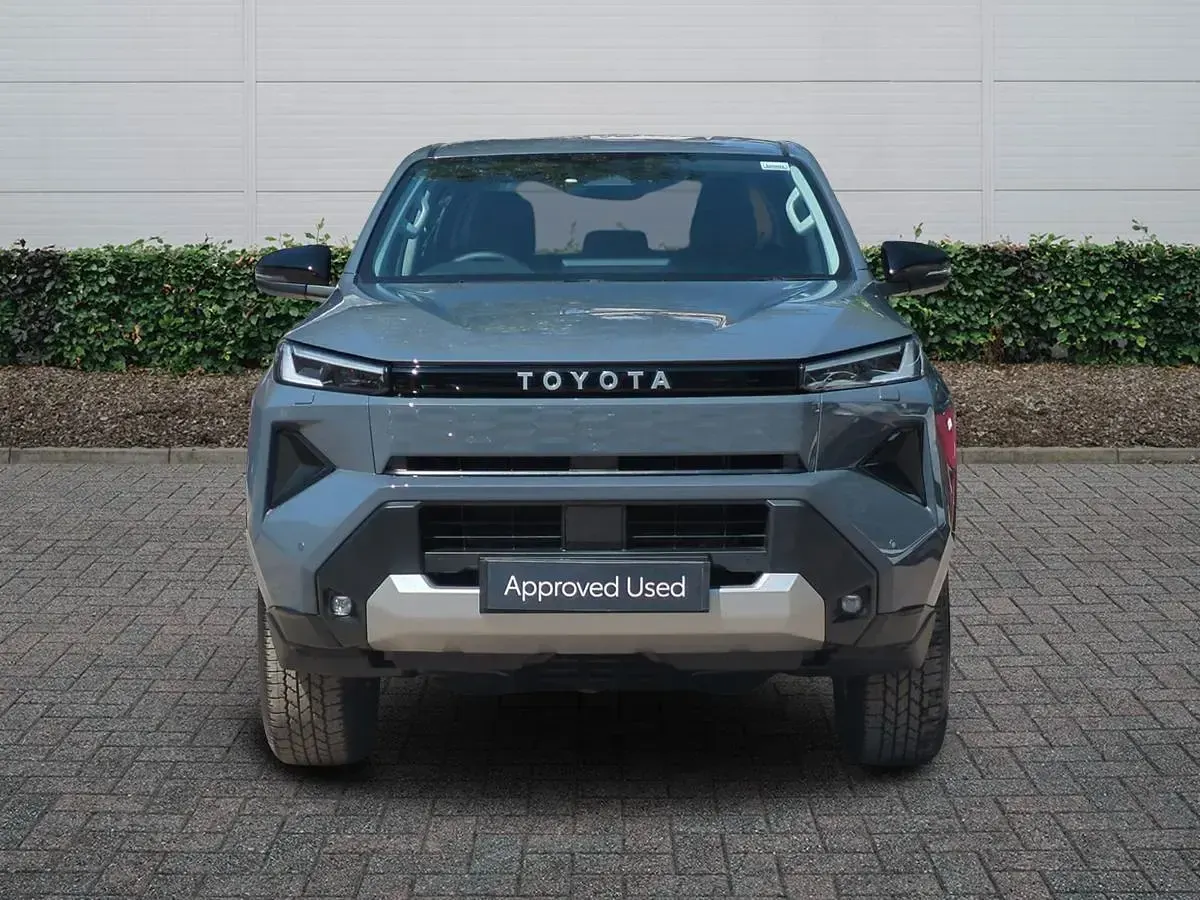 New Toyota HiLux 144 kW (196 HP) 2026 Grey Pickup