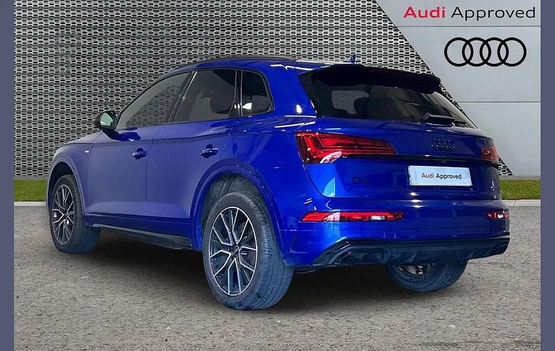 Used Audi Q5 Black Edition 200 HP (147 kW) 2024 Blue SUV