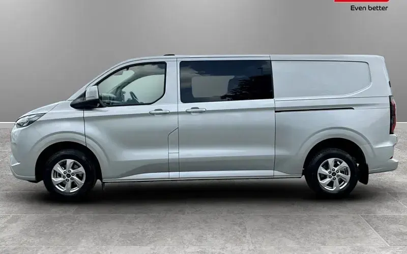 Used Ford Transit Limited 100 kW (136 HP) 2025 Van