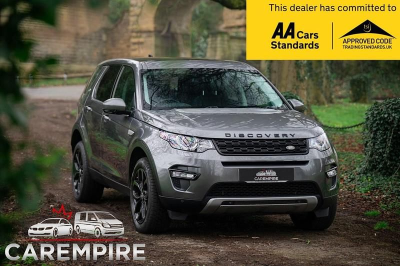 Begagnad Land Rover Discovery Sport HSE 2017 Grå SUV