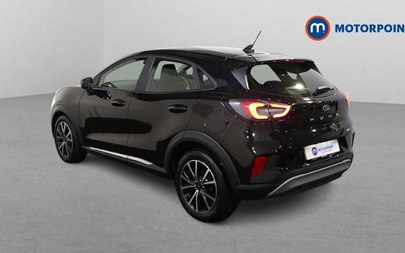 Used Ford Puma Titanium 125 HP (91 kW) 2023 Hatchback