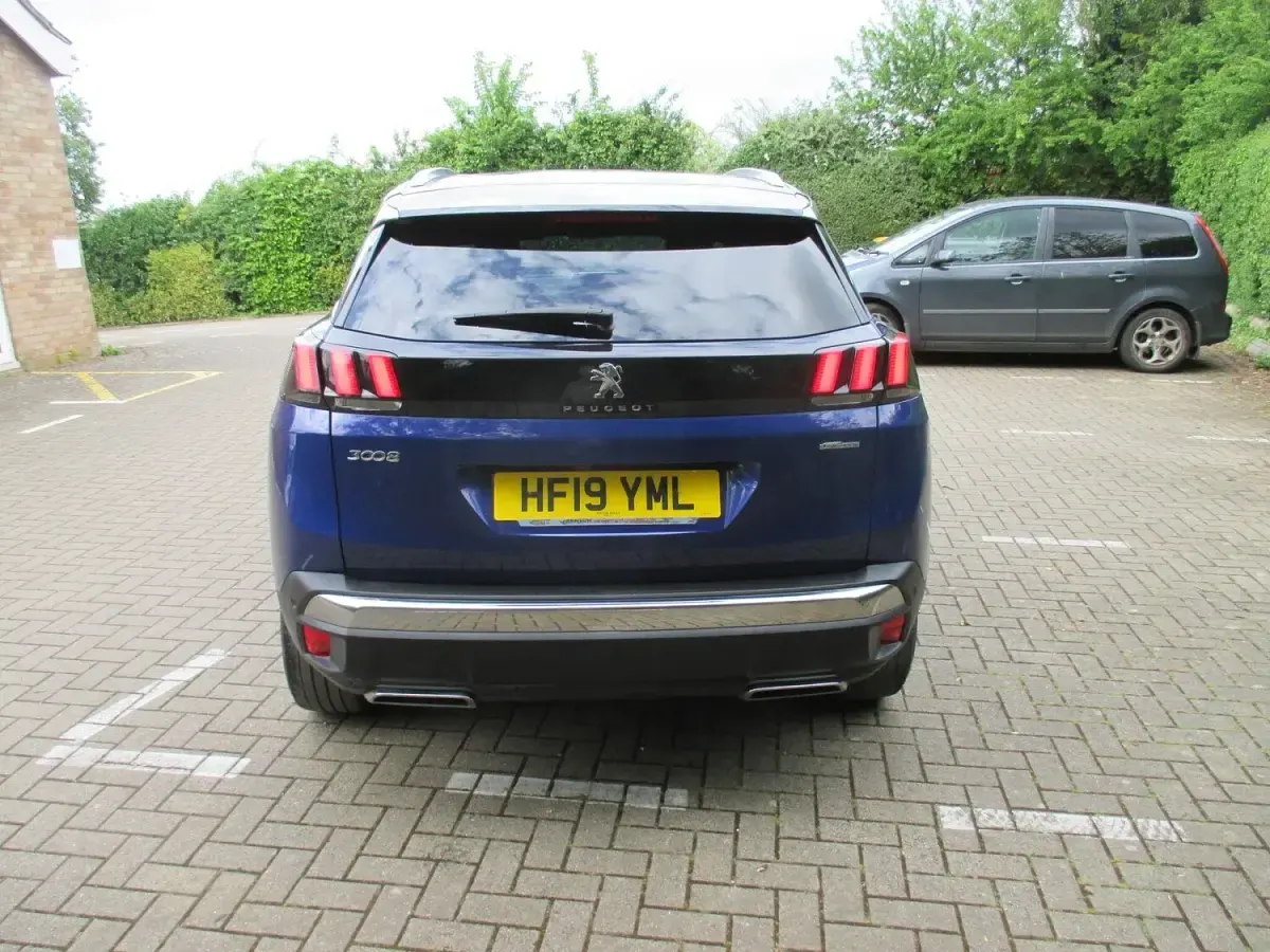 Used Peugeot 3008 GT-line 130 HP (95 kW) 2019 Blue SUV