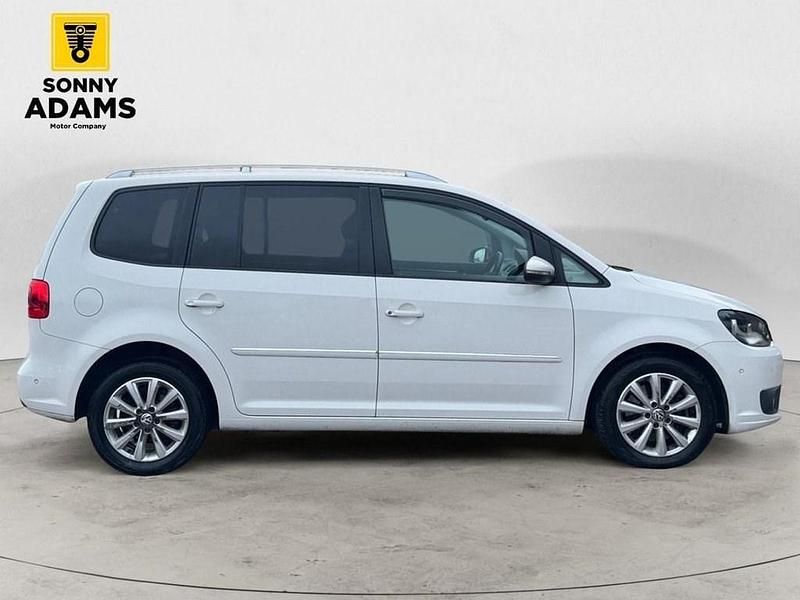 Used VW Touran Sport 140 HP (102 kW) 2013 White MPV