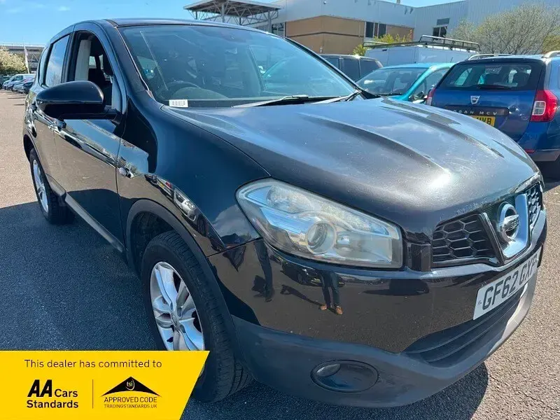 Used Nissan Qashqai Acenta 117 HP (86 kW) 2012 Black SUV