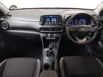 Used Hyundai Kona SE 120 HP (88 kW) 2018 Orange SUV