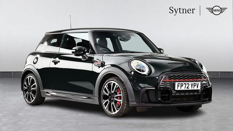 Used Mini John Cooper Works Hatch 228 HP (167 kW) 2023 Green Hatchback