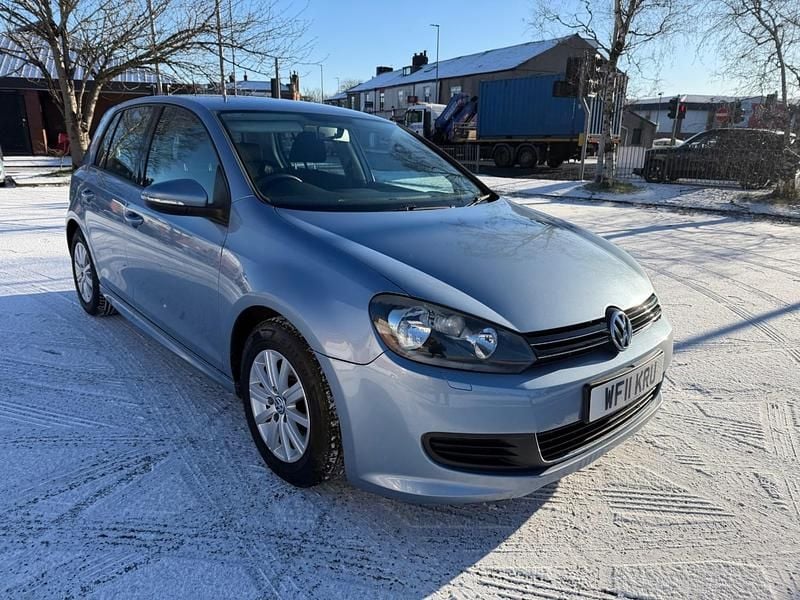 Blue Used 2011 VW Golf VI Hatchback | £2,499 (Good price) - Image 1/4