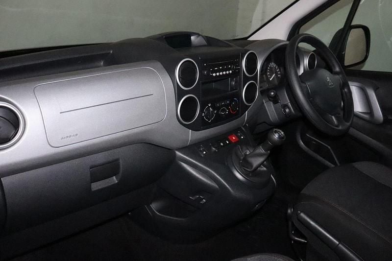 Grey Used 2018 Peugeot Partner Tepee Allure MPV | £10,189 (Fair price) - Image 1/4