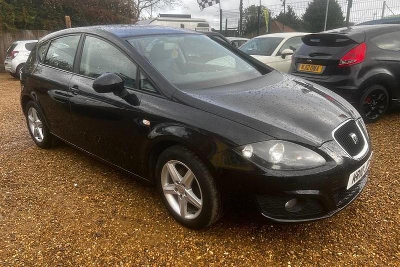 Black Used 2010 Seat Leon Ecomotive Hatchback | £1,495 (Good price) - Image 1/1