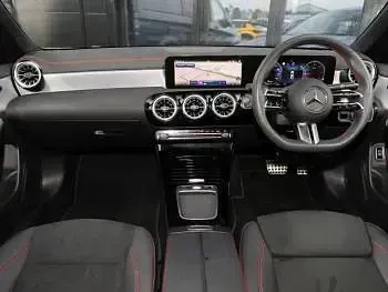 Used Mercedes CLA220 Executive 190 HP (139 kW) 2025 Blue Coupe