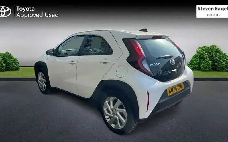 Usado Toyota Aygo X PURE 72 CV (52 kW) 2025 SUV