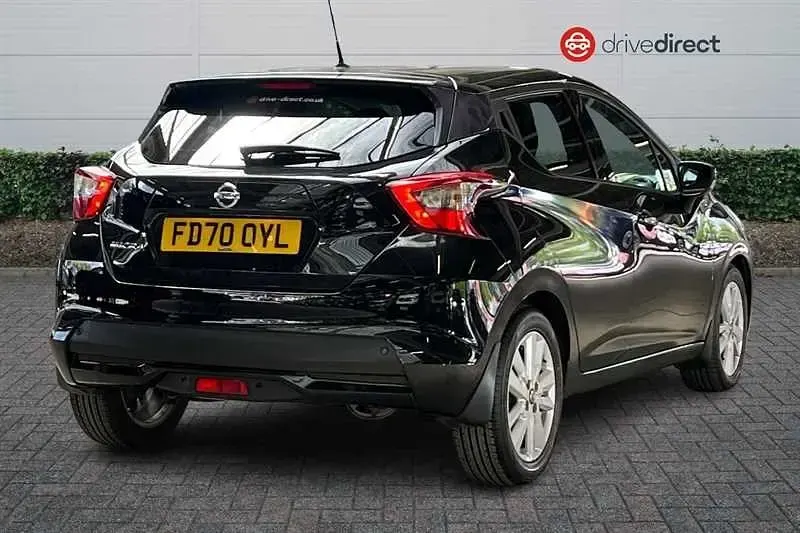 Usado Nissan Micra Acenta 100 HP (73 kW) 2020 Preto Citadino
