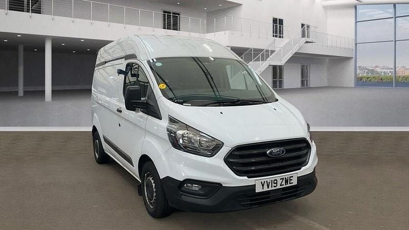 White Used 2019 Ford Transit Custom Van | £9,995 (Super price) - Image 1/4