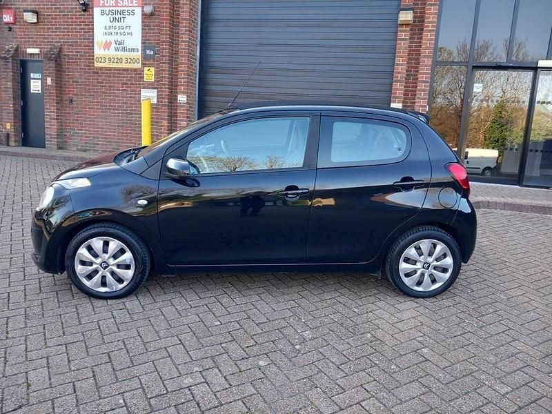 Usado Citroën C1 Feel 82 CV (60 kW) 2014 Negro Utilitario