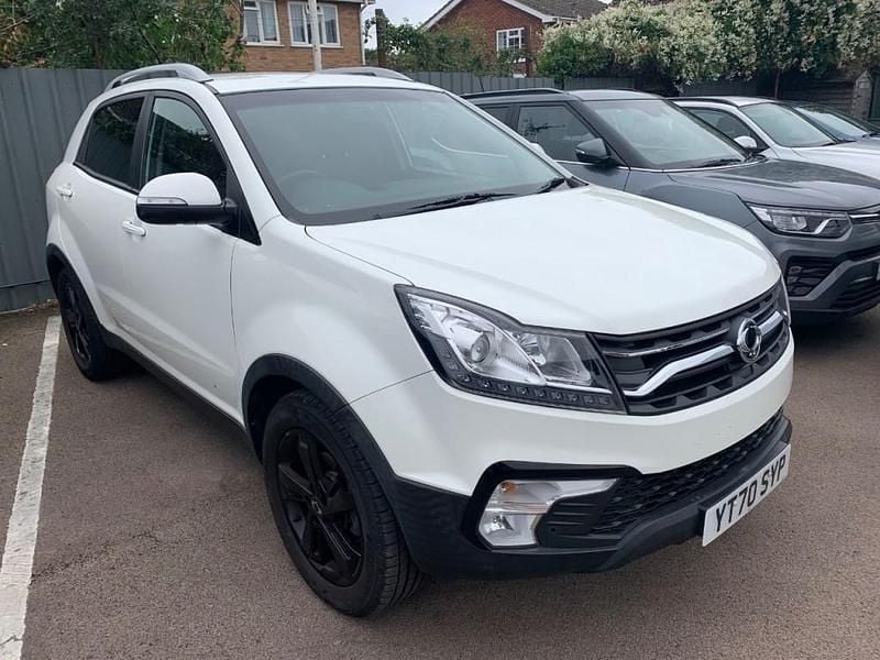 White Used 2020 Ssangyong (KGM) Korando Estate | £11,490 - Image 1/4