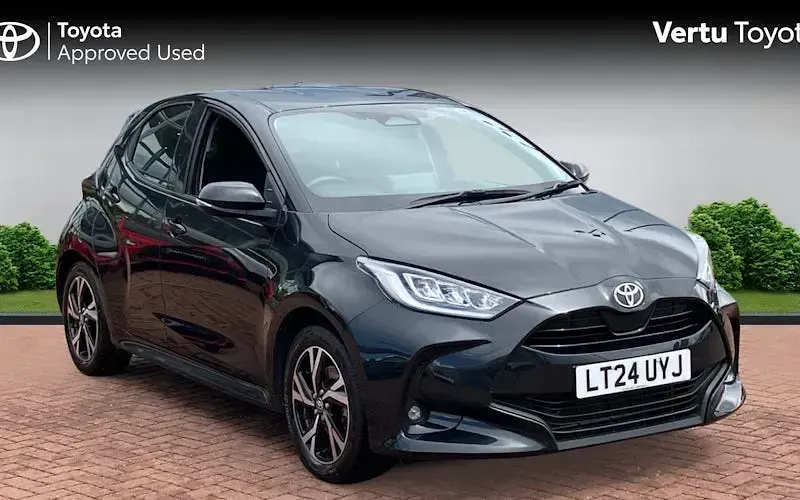 Used Toyota Yaris Design 116 HP (85 kW) 2026 Hatchback