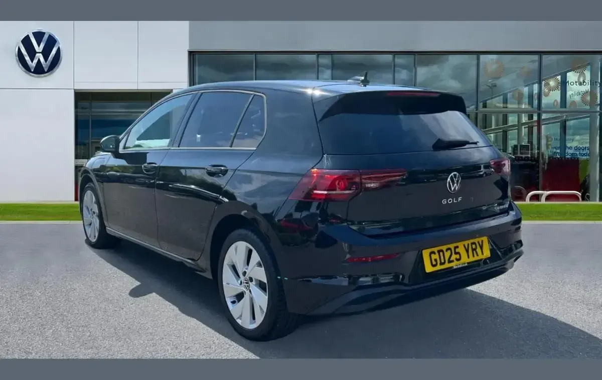 Used VW Golf VIII Match 200 HP (147 kW) 2025 Black Hatchback