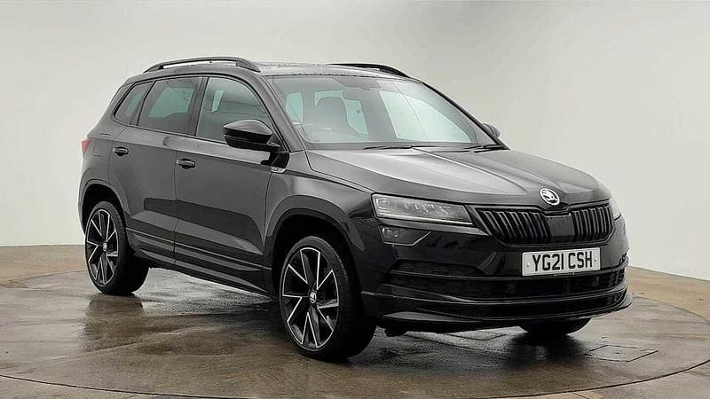Black magic pearl effect Used 2021 Skoda Karoq SportLine SUV | £19,573 (Fair price) - Image 1/4