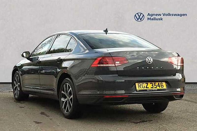 Used VW Passat SEL 150 HP (110 kW) 2020 Grey Sedan