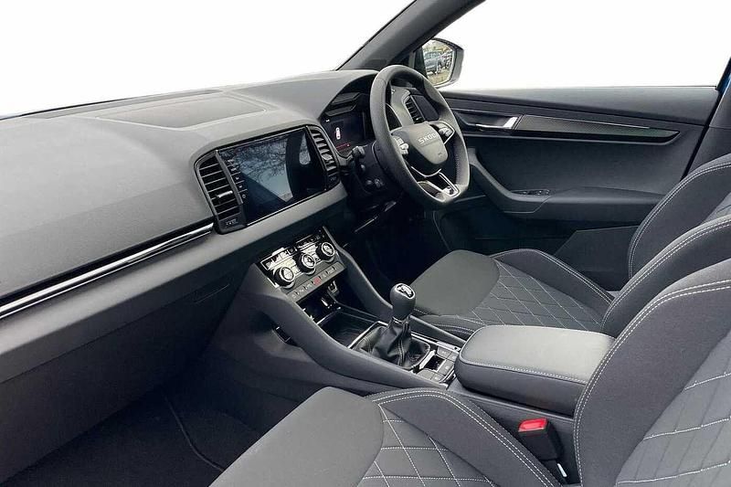 Used Skoda Karoq SportLine 110 HP (80 kW) 2025 Race blue metallic SUV
