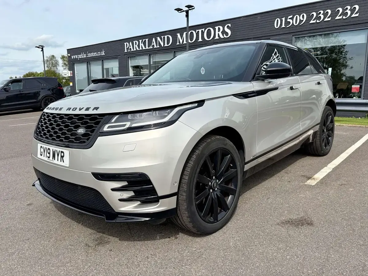 Used Land Rover Range Rover Velar SE Dynamic 2019 Silver SUV