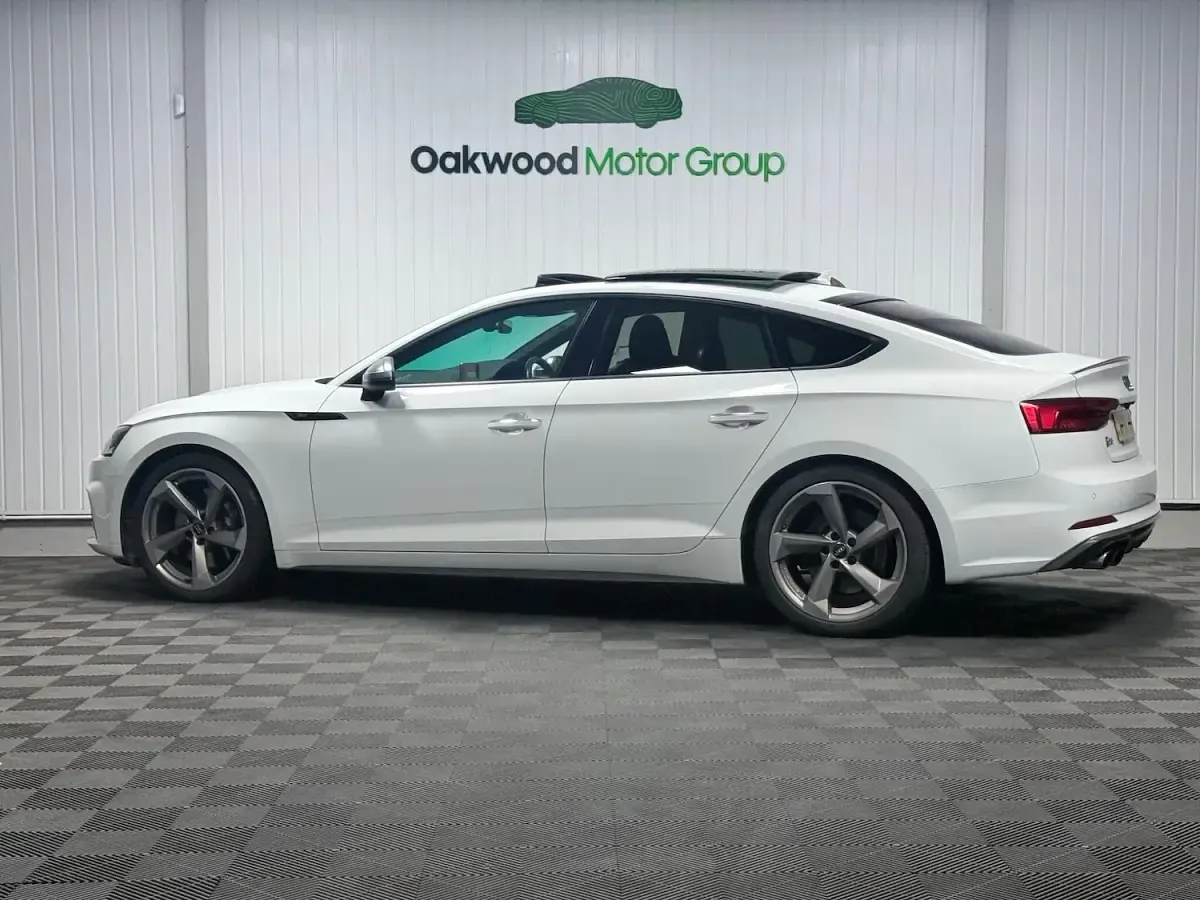 Used Audi S5 Sportback Comfort 354 HP (260 kW) 2017 White Hatchback