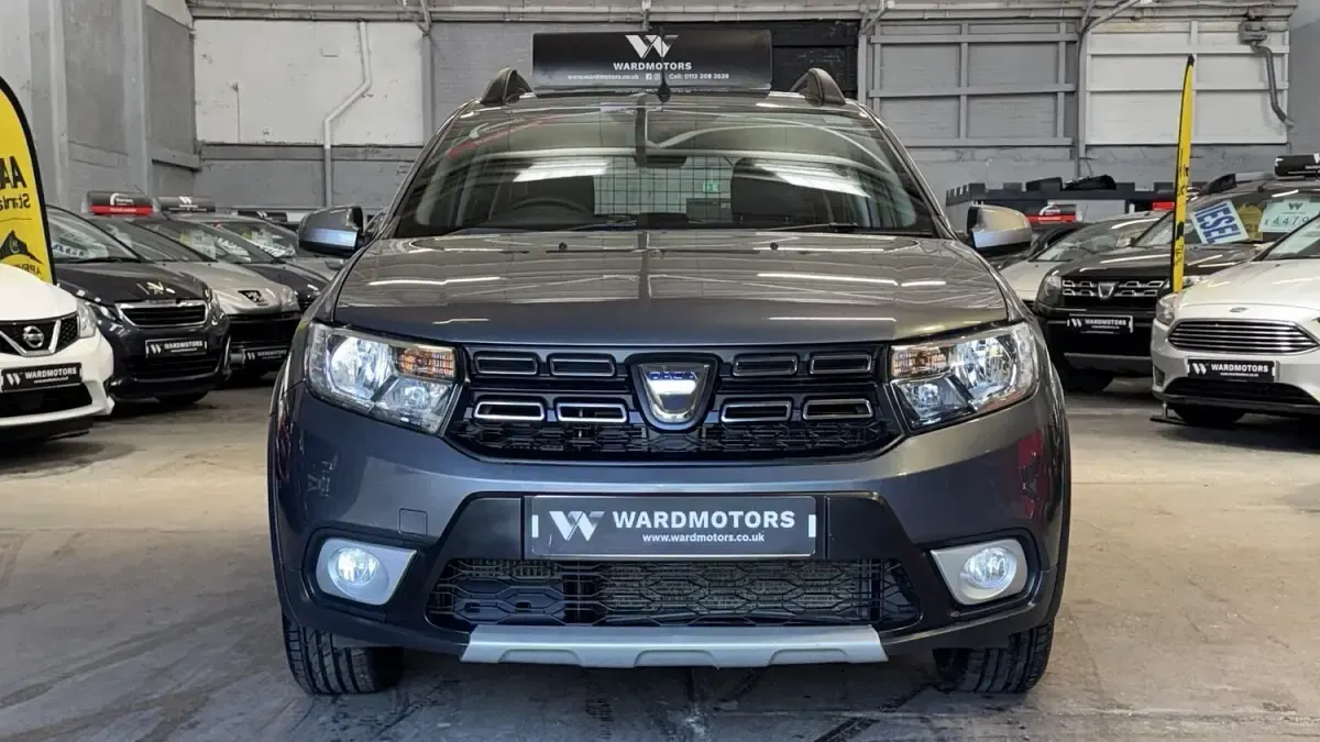 Used Dacia Sandero Stepway 90 HP (66 kW) 2018 Grey Hatchback