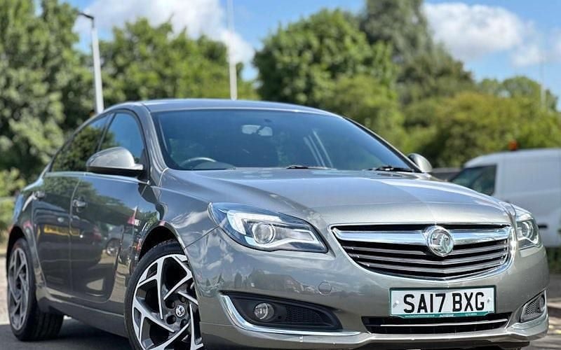 Used 2017 Vauxhall Insignia SRi Hatchback | £6,490 (Fair price) - Image 1/4