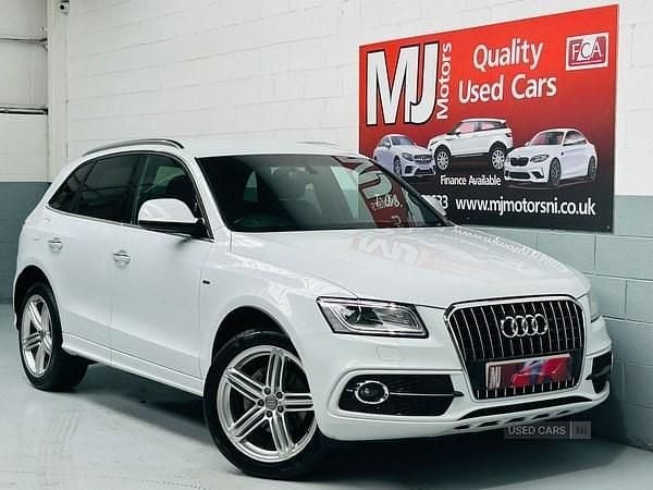 White Used 2016 Audi Q5 S-line plus SUV | £13,450 (Fair price) - Image 1/4