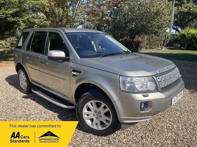 Gold Used 2011 Land Rover Freelander 2 SUV | £8,295 (Fair price) - Image 1/4