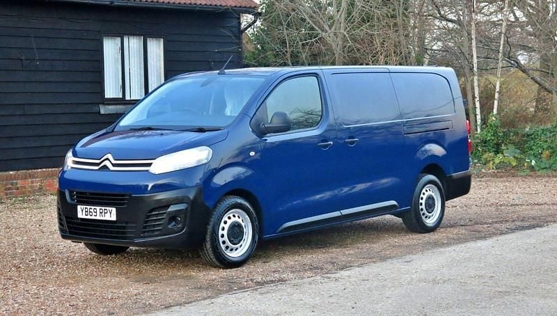 Blue Used 2019 Citroën Dispatch MPV | £7,995 (Good price) - Image 1/2