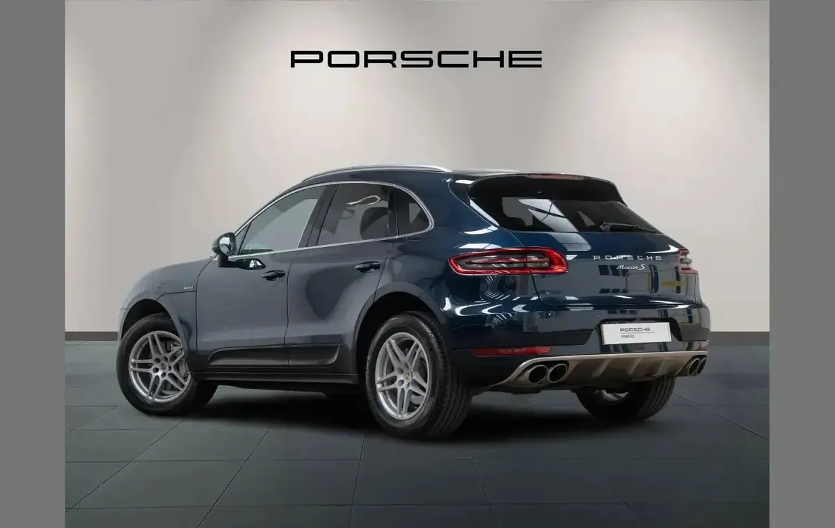 Used Porsche Macan S 254 HP (186 kW) 2017 Blue SUV