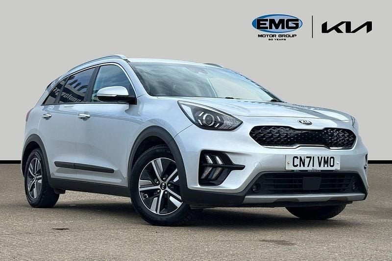 Used Kia Niro 139 HP (102 kW) 2021 Silky silver SUV