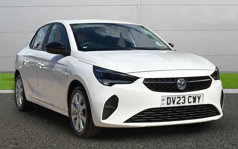 Used Vauxhall Corsa Design Edition 101 HP (74 kW) 2023 Hatchback