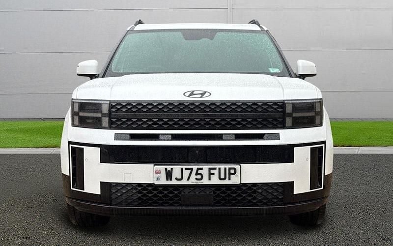 Used Hyundai Santa Fe 215 HP (158 kW) 2025 White SUV