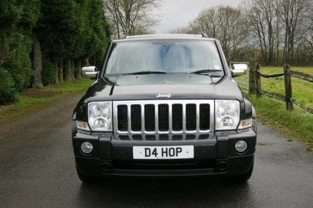 Used 2007 Jeep Commander SUV | £13,995 - Image 1/3