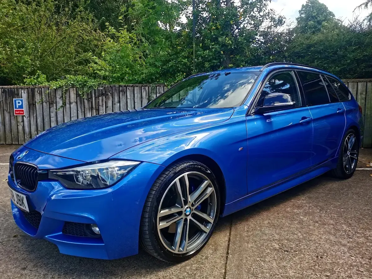 Used BMW 320 M Sport 190 HP (139 kW) 2019 Blue Estate