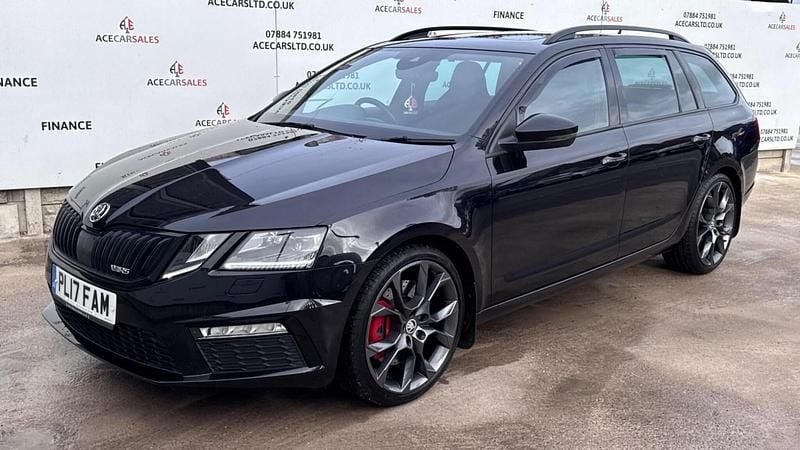 Used Skoda Octavia vRS 230 HP (169 kW) 2017 Black Estate