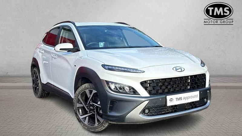 White Used 2021 Hyundai Kona Ultimate SUV | £13,066 (Fair price) - Image 1/4