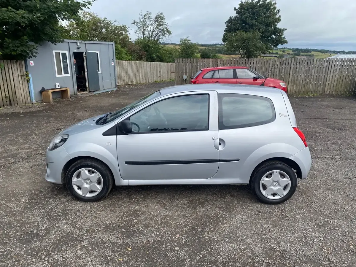 Used Renault Twingo 2011 Silver Hatchback