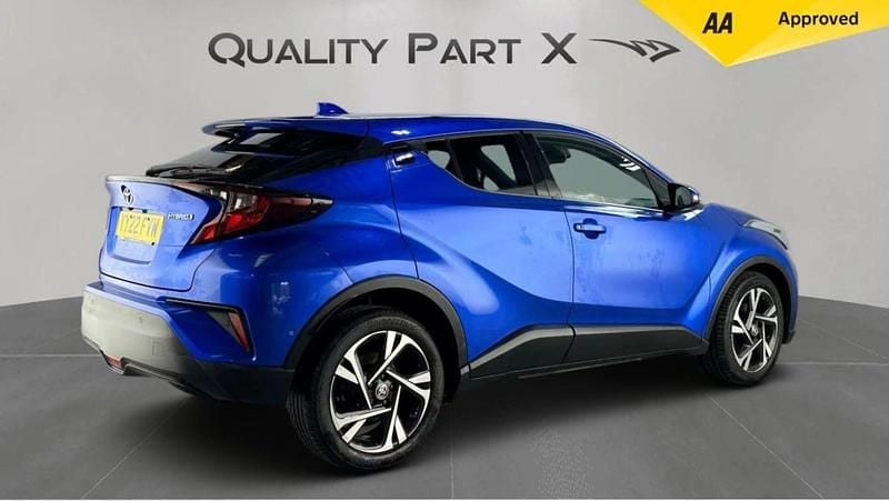 Used Toyota C-HR Design 122 HP (89 kW) 2022 Blue SUV