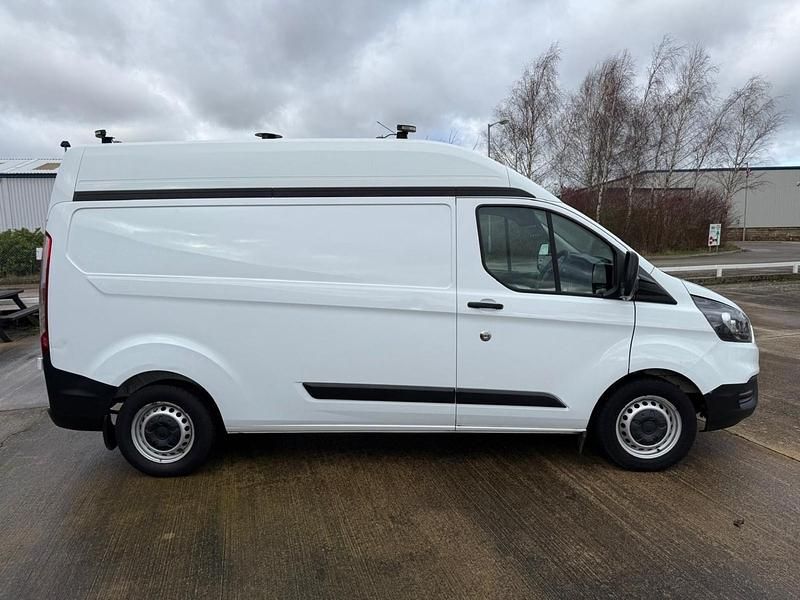 Used Ford Transit Custom 130 HP (95 kW) 2018 White Van