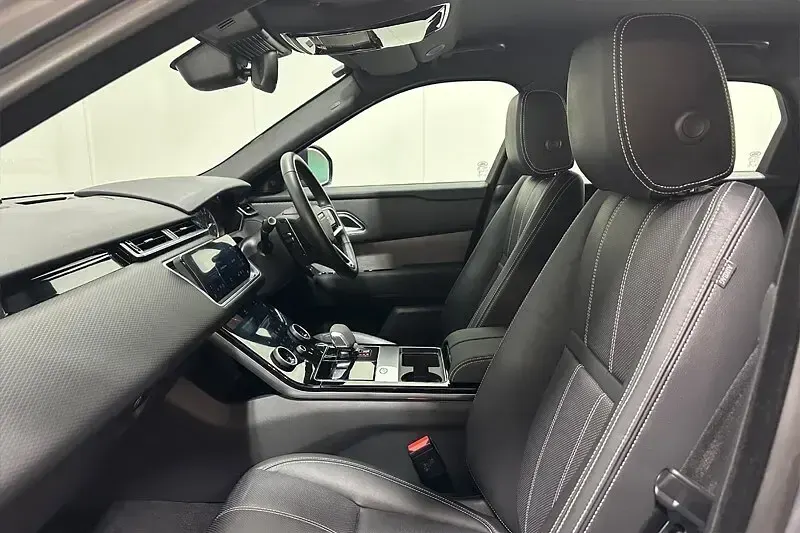 Used Land Rover Range Rover Velar R-Dynamic 245 HP (180 kW) 2023 Grey SUV